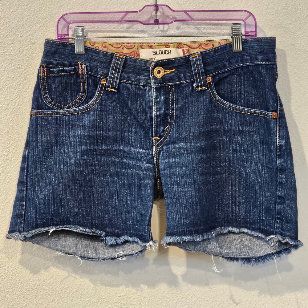 Levis 504 Slouch Denim Shorts Women 9 Dark Wash Raw Hem Ramie Cotton Blend